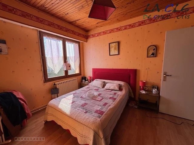 PAVILLON SUR SOUS-SOL — photo 4