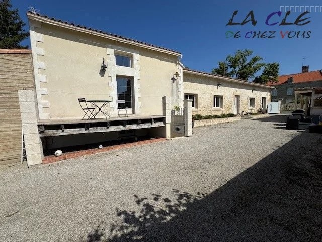 MAISON ANCIENNE RENOVEE — photo 1