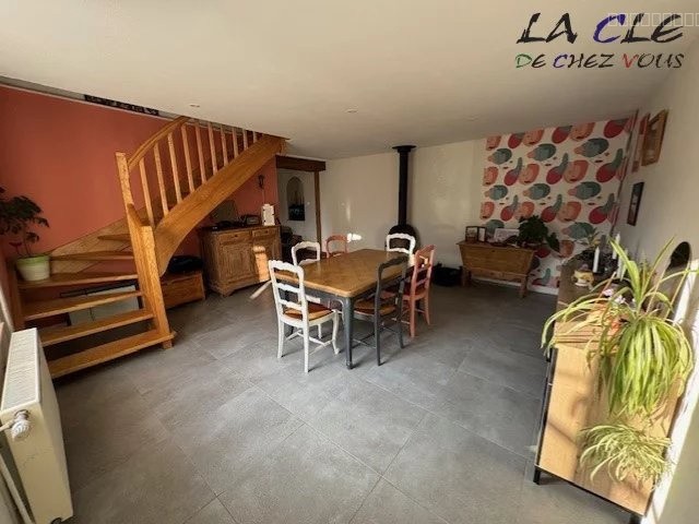 Maison à vendre à Coulonges sur l autize, 521 m², 8 pièces – photo 3 sur 6