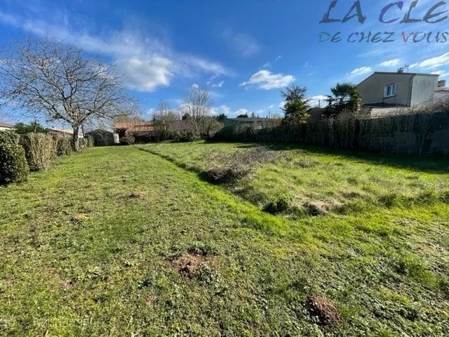 Terrain à vendre à Ardin, 1 068 m² – photo 2 sur 6