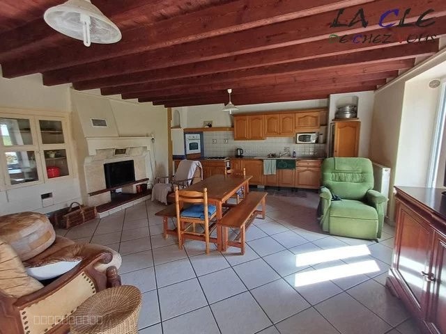 Maison à vendre à Ardin, 30 m², 7 pièces – photo 2 sur 6