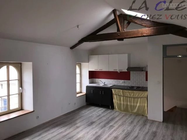 Immeuble à vendre à Coulonges sur l autize, 18,6 m², 6 pièces – photo 3 sur 6