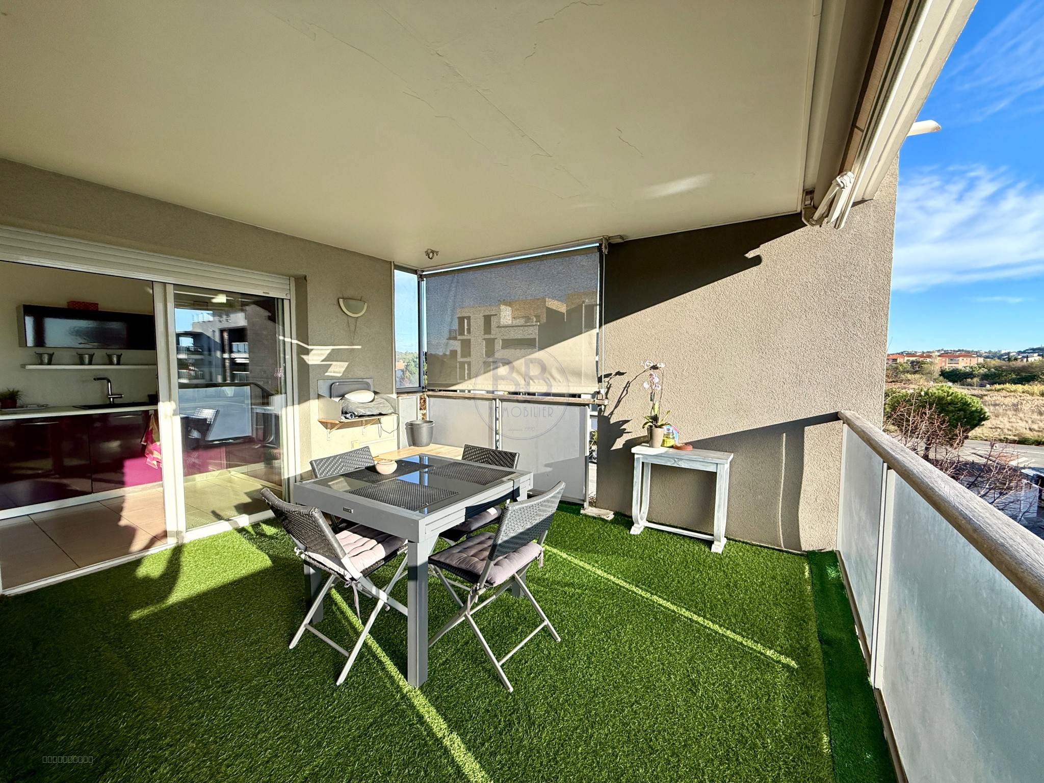 A VENDRE FREJUS LIMITE ST RAPHAEL 3 PIECES TERRASSE 22 M2 GARAGE — photo 6