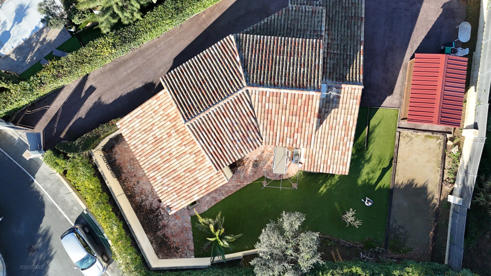 MAISON 6 PIECES 163M2 - SAINT RAPHAEL — photo 4
