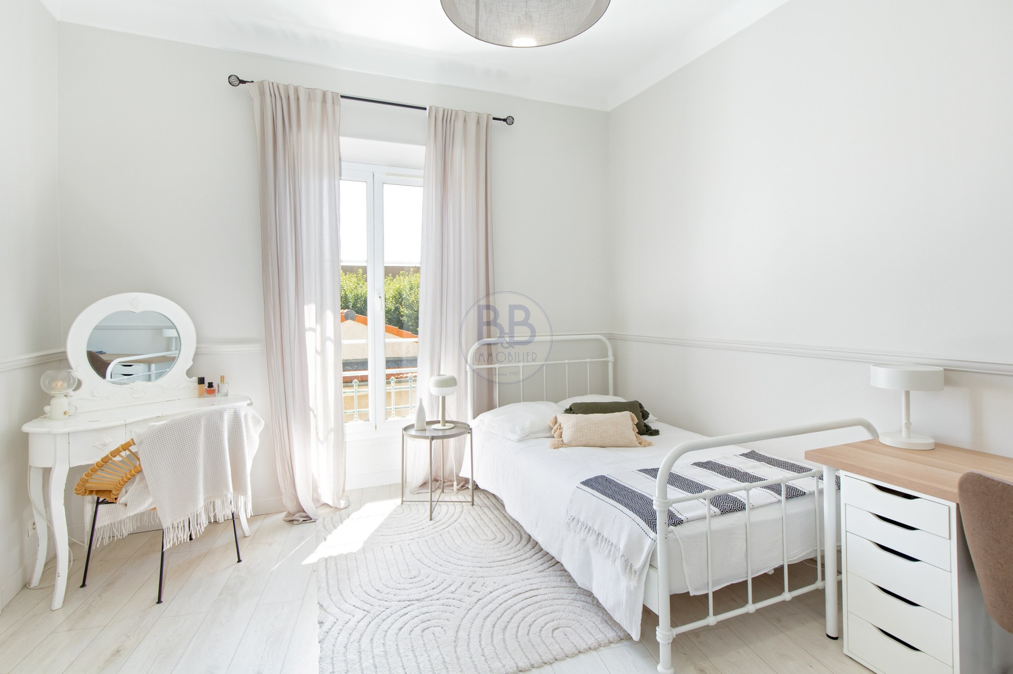 APPARTEMENT UNIQUE   CŒUR DE SAINT-RAPHAËL — photo 10