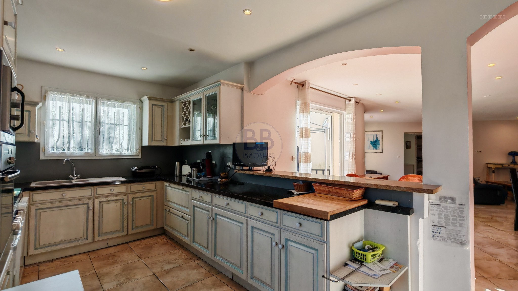 MAISON 6 PIECES 163M2 - SAINT RAPHAEL — photo 7