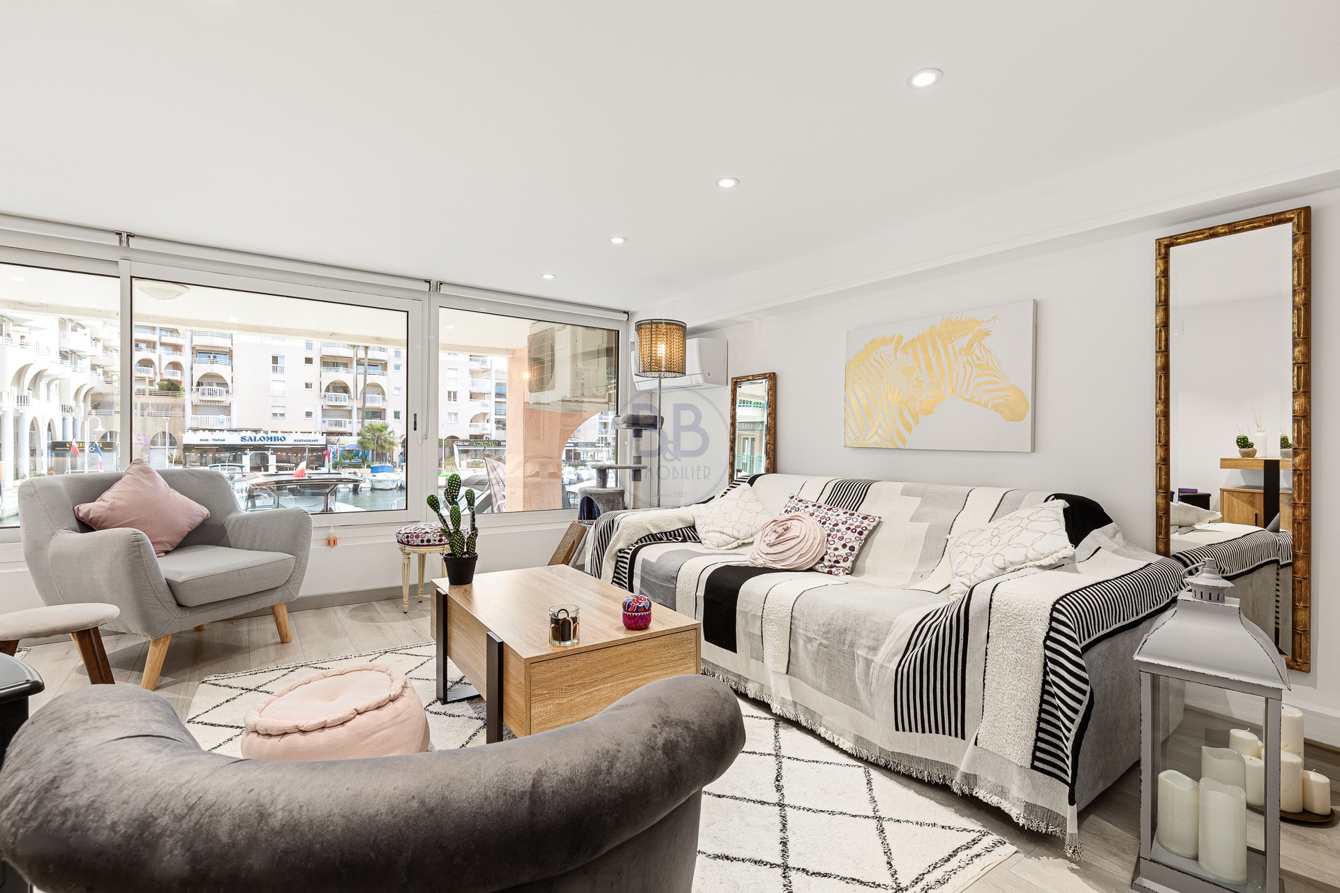 Appartement à vendre à Frejus, 87 m², 3 pièces – photo 1 sur 11