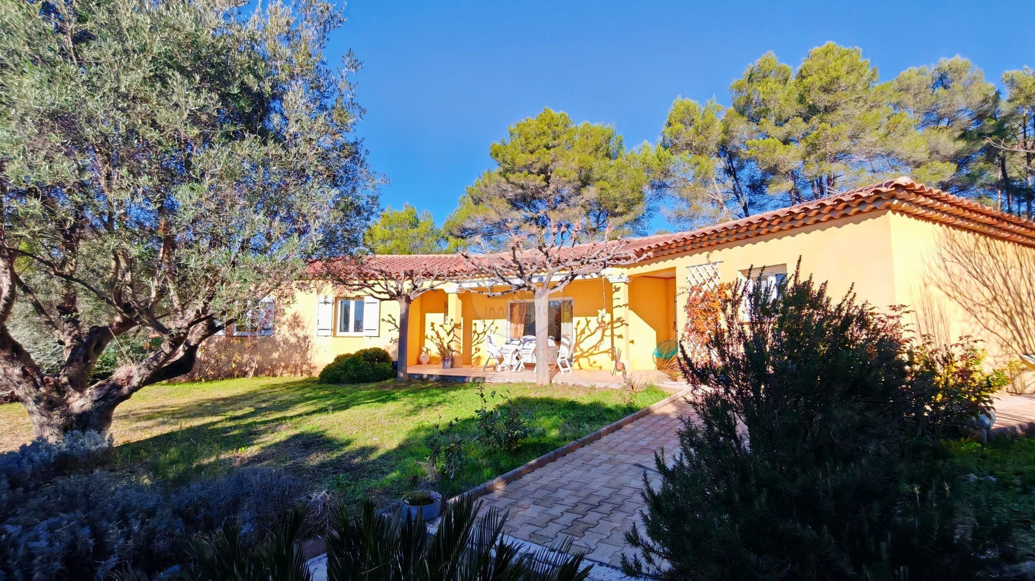 Villa à vendre à Draguignan, 133 m², 4 pièces – photo 2 sur 19