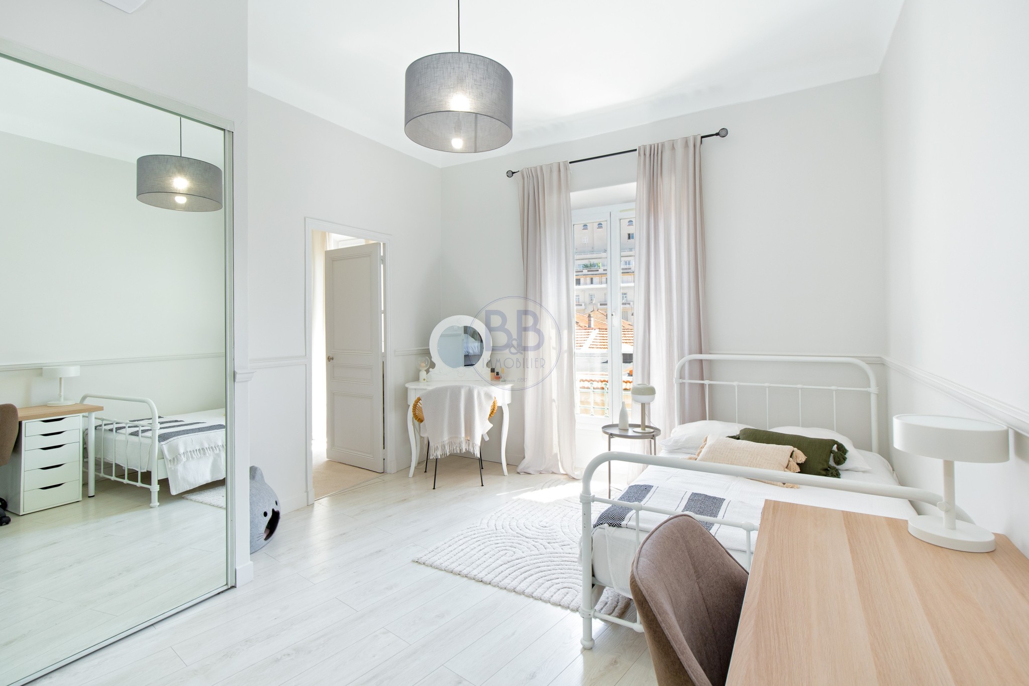 APPARTEMENT UNIQUE   CŒUR DE SAINT-RAPHAËL — photo 11