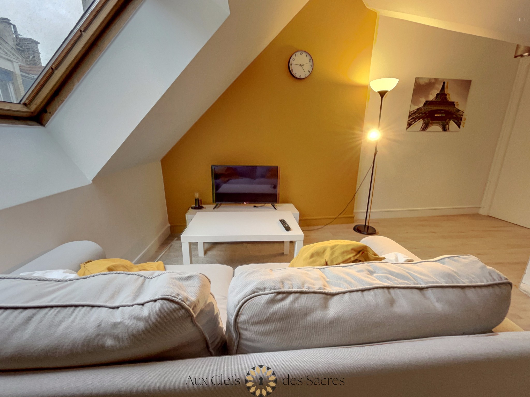 Location appartement meublé type 3 Reims Hypercentre Hôtel de Ville — photo 1