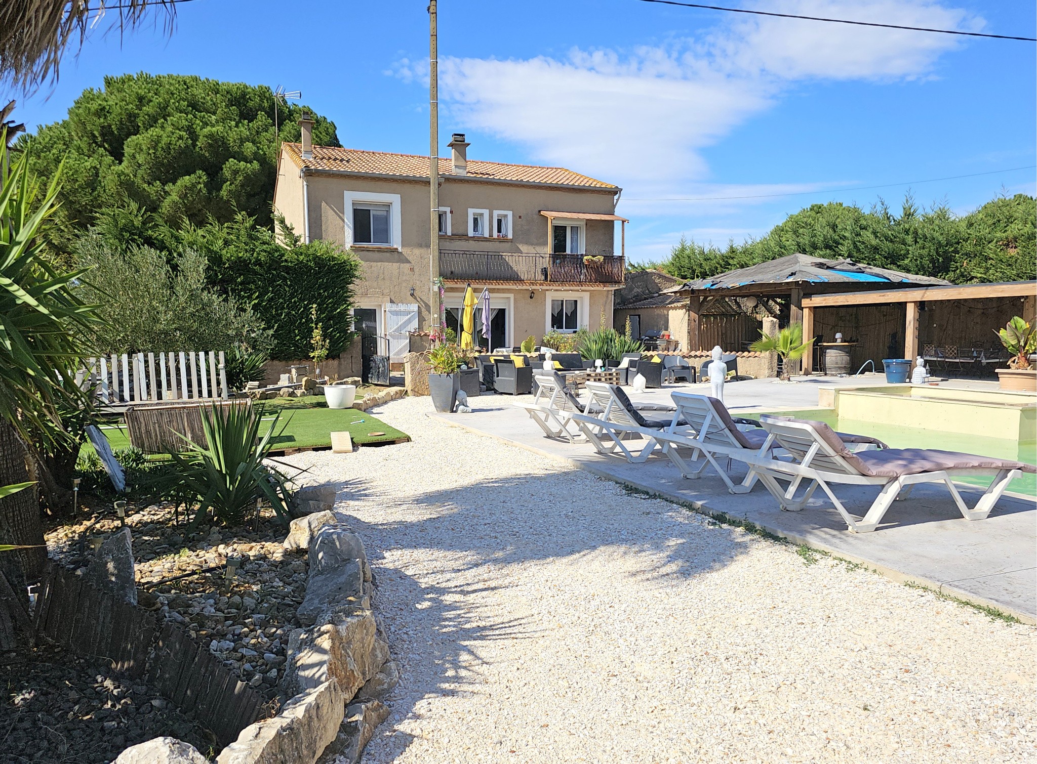 Bien immobilier à vendre à Pezenas, 150 m², 6 pièces – photo 2 sur 8