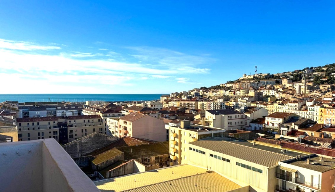 APPARTEMENT T3,VUES PANORAMIQUES, SETE (34) — photo 6
