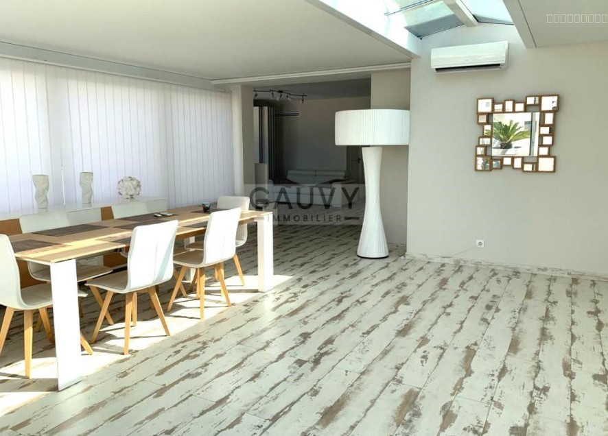 Bien immobilier à vendre à Le cap d agde, 200 m², 5 pièces – photo 3 sur 8