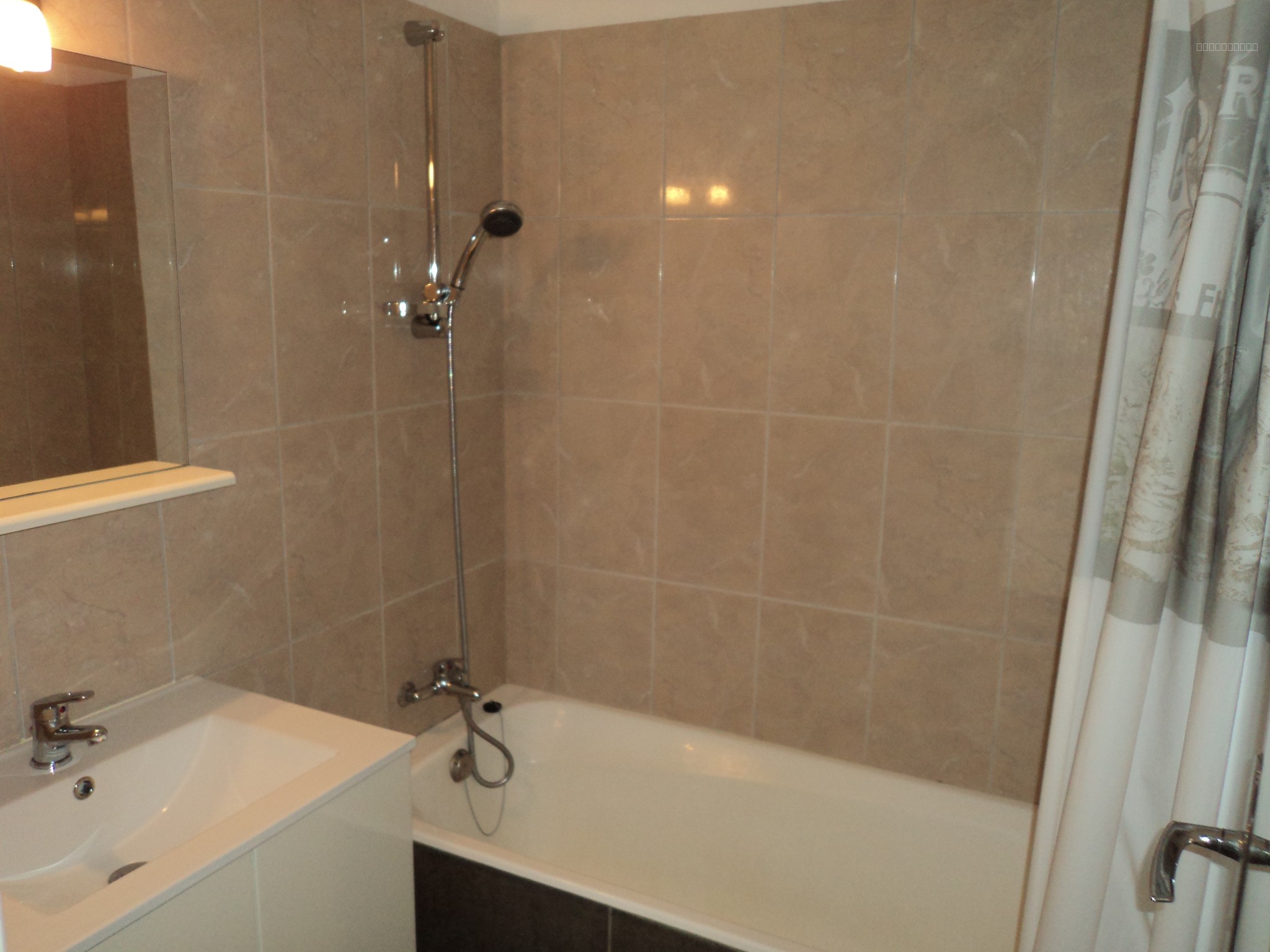 Villa à vendre à Porto vecchio, 95 m², 5 pièces – photo 3 sur 13