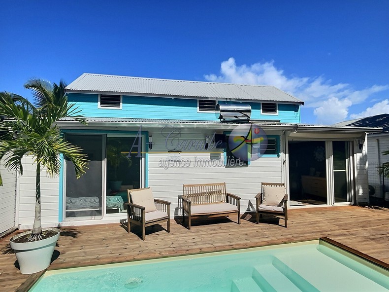 Villa à vendre à Sainte rose, 810 m², 4 pièces – photo 2 sur 10