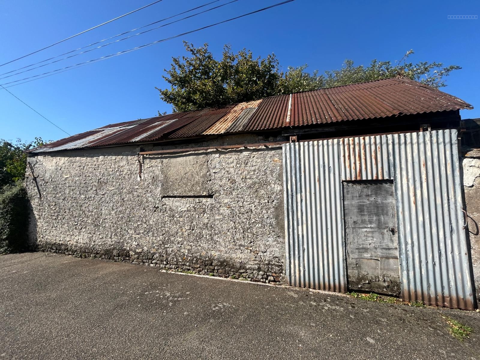 Bien immobilier à vendre à Monnerville, 30 m², 1 pièce – photo 1 sur 9