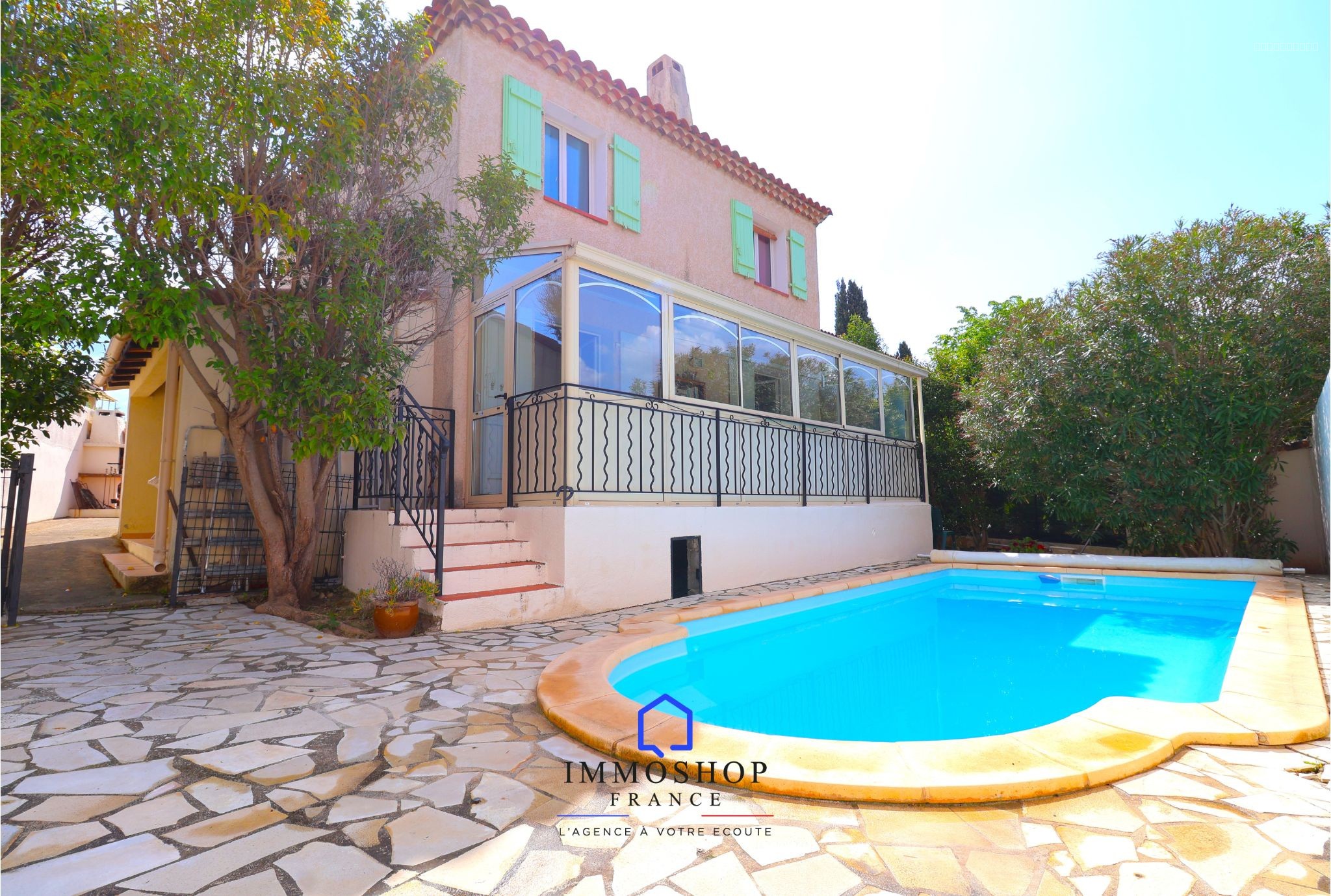 Maison à vendre à Marseille, 103 m², 4 pièces – photo 1 sur 17