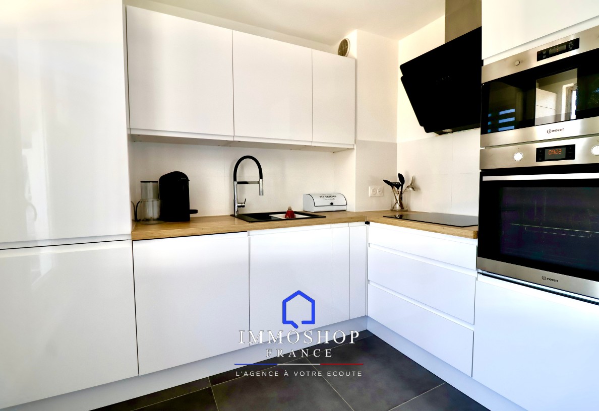 Appartement à vendre à Marseille, 85 m², 3 pièces – photo 3 sur 9