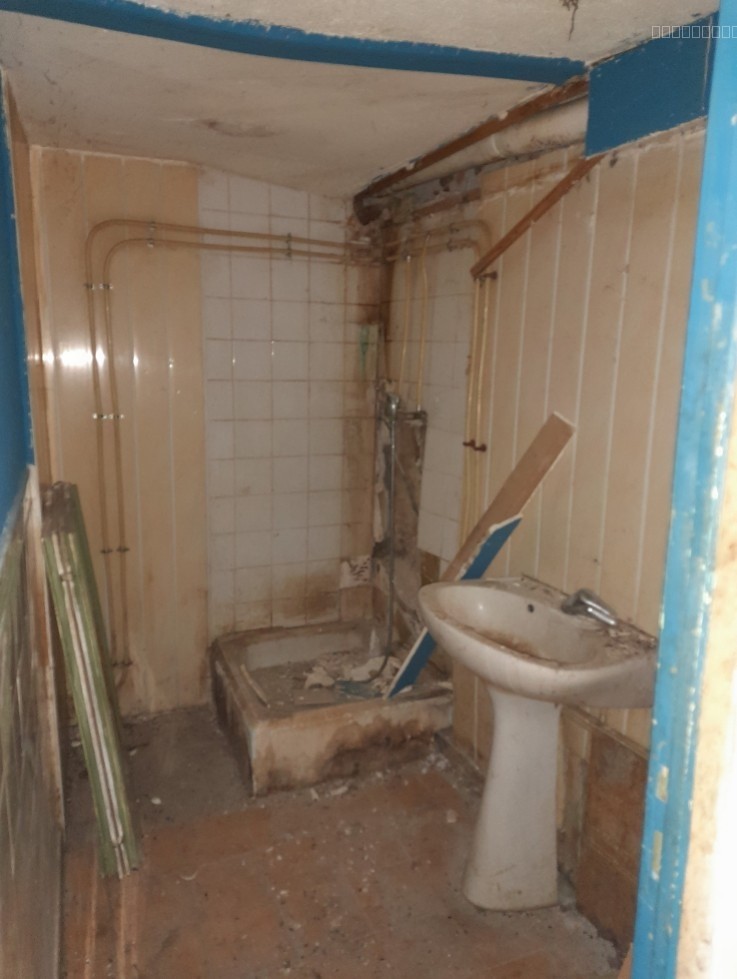Petit Immeuble de 3 studios à rénover — photo 7