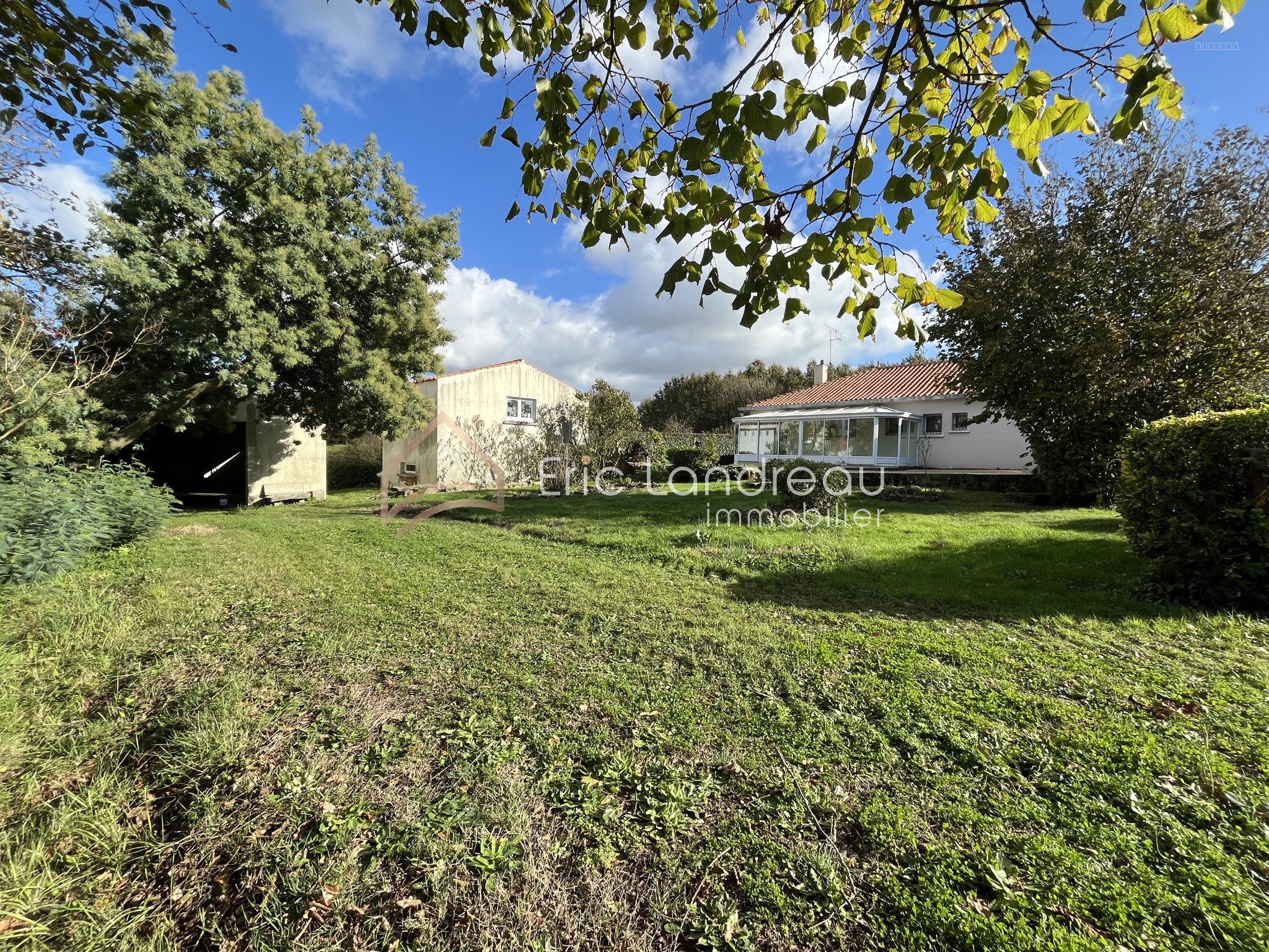 Maison à vendre à St mathurin, 480 m², 6 pièces – photo 3 sur 20