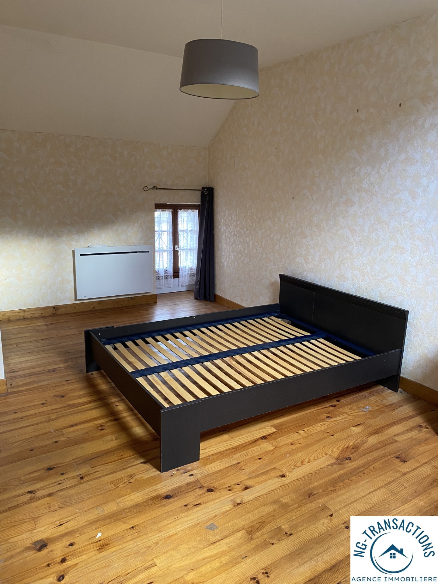 A vendre charmante maison de village située dans la vallée de l'Yonne. — photo 16