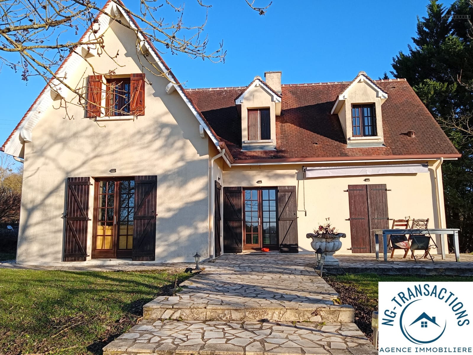 Maison à vendre à Cosne cours sur loire, 155 m², 6 pièces – photo 3 sur 13