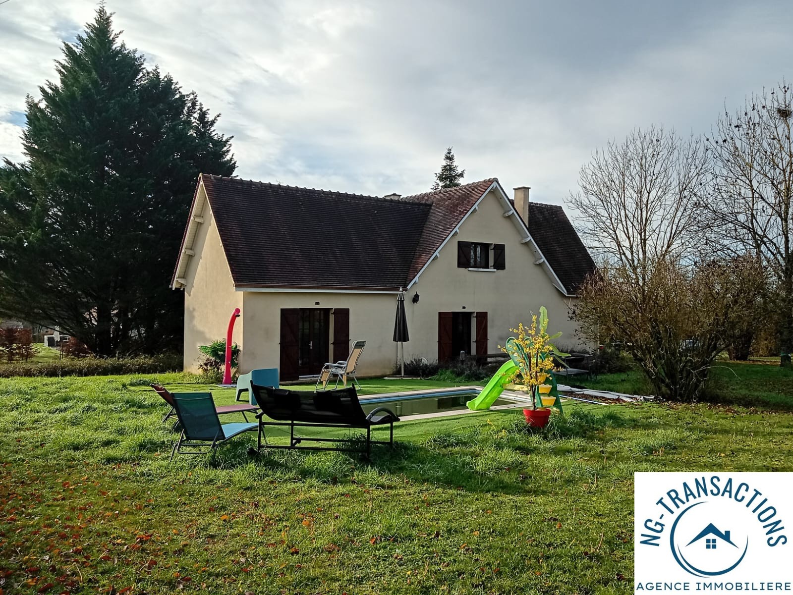 Maison à vendre à Cosne cours sur loire, 155 m², 6 pièces – photo 2 sur 13
