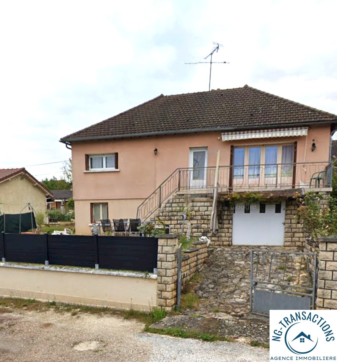 Maison à vendre à Crain, 18,78 m², 4 pièces – photo 1 sur 6