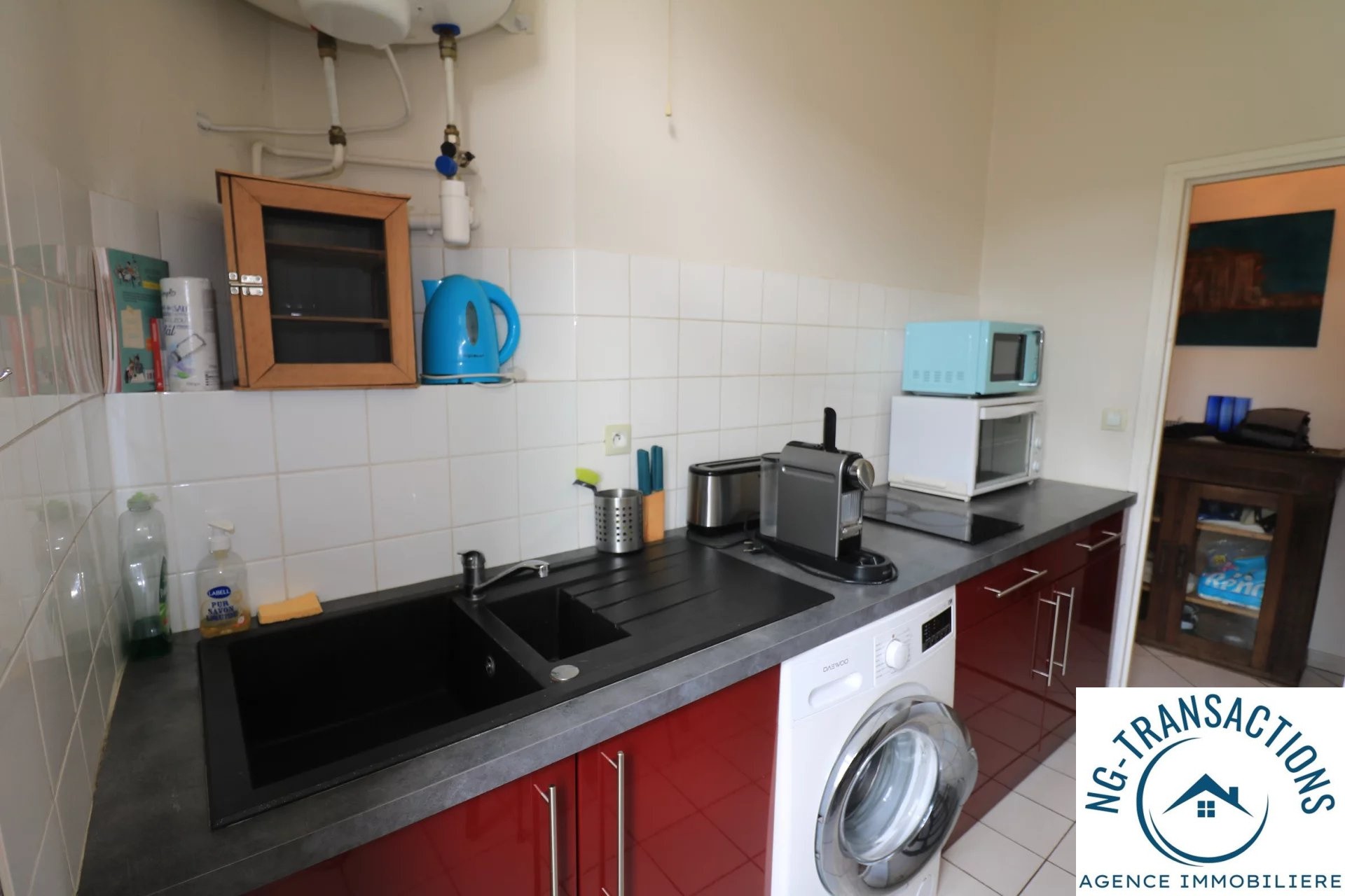 CENTRE VILLE DE NEVERS -APPARTEMENT LUMINEUX — photo 3