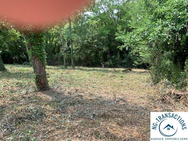 Terrain à vendre à Clamecy, 1 843 m² – photo 2 sur 3
