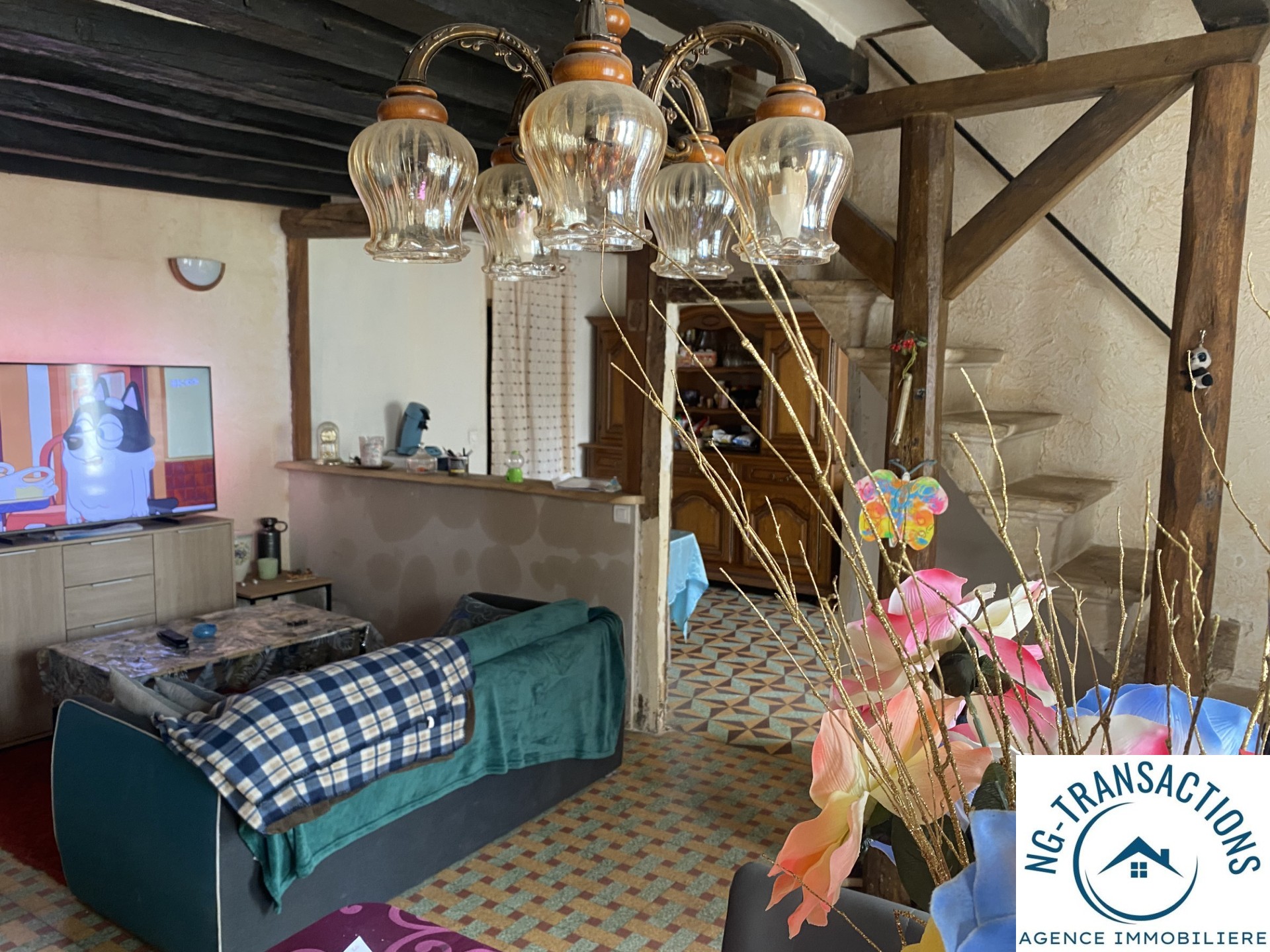 Maison à vendre à Coulangeron, 75 m², 4 pièces – photo 1 sur 11