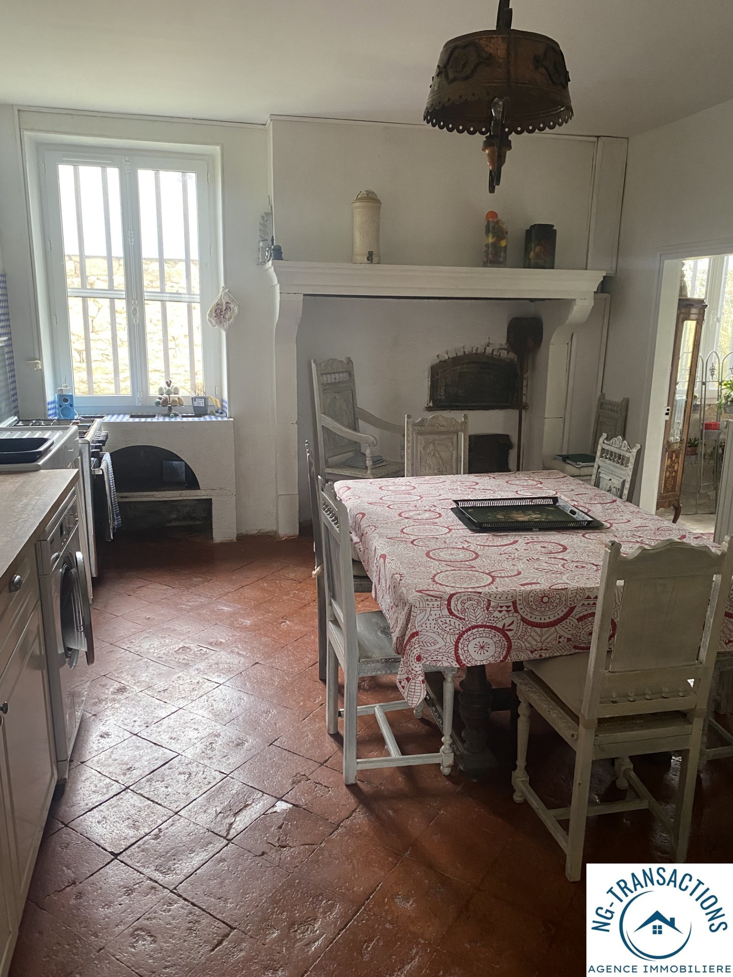 Bien immobilier à vendre à Epiry, 130 m², 7 pièces – photo 2 sur 20