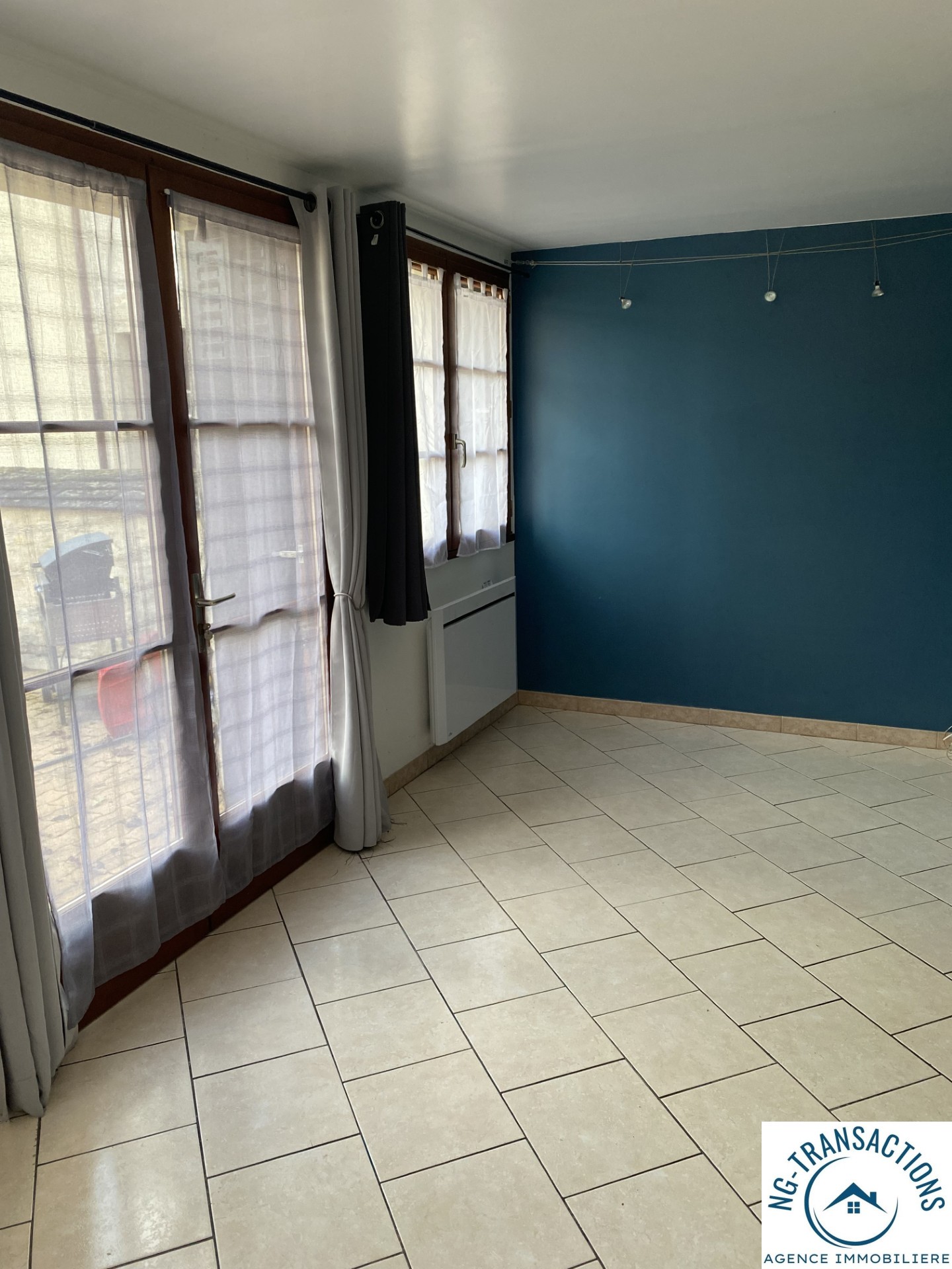 A vendre charmante maison de village située dans la vallée de l'Yonne. — photo 11