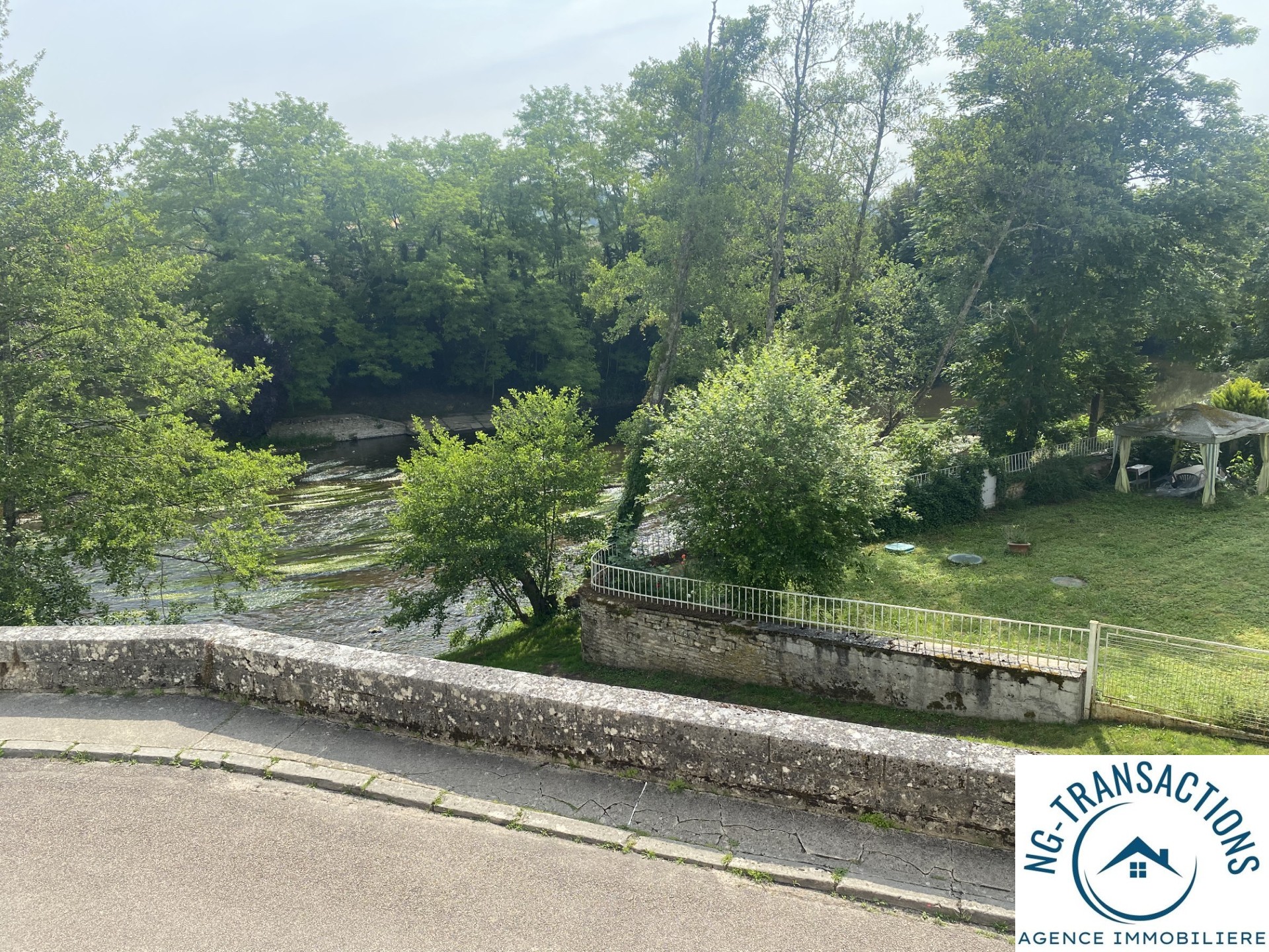 Maison à vendre à Arcy sur cure, 70 m², 5 pièces – photo 3 sur 12
