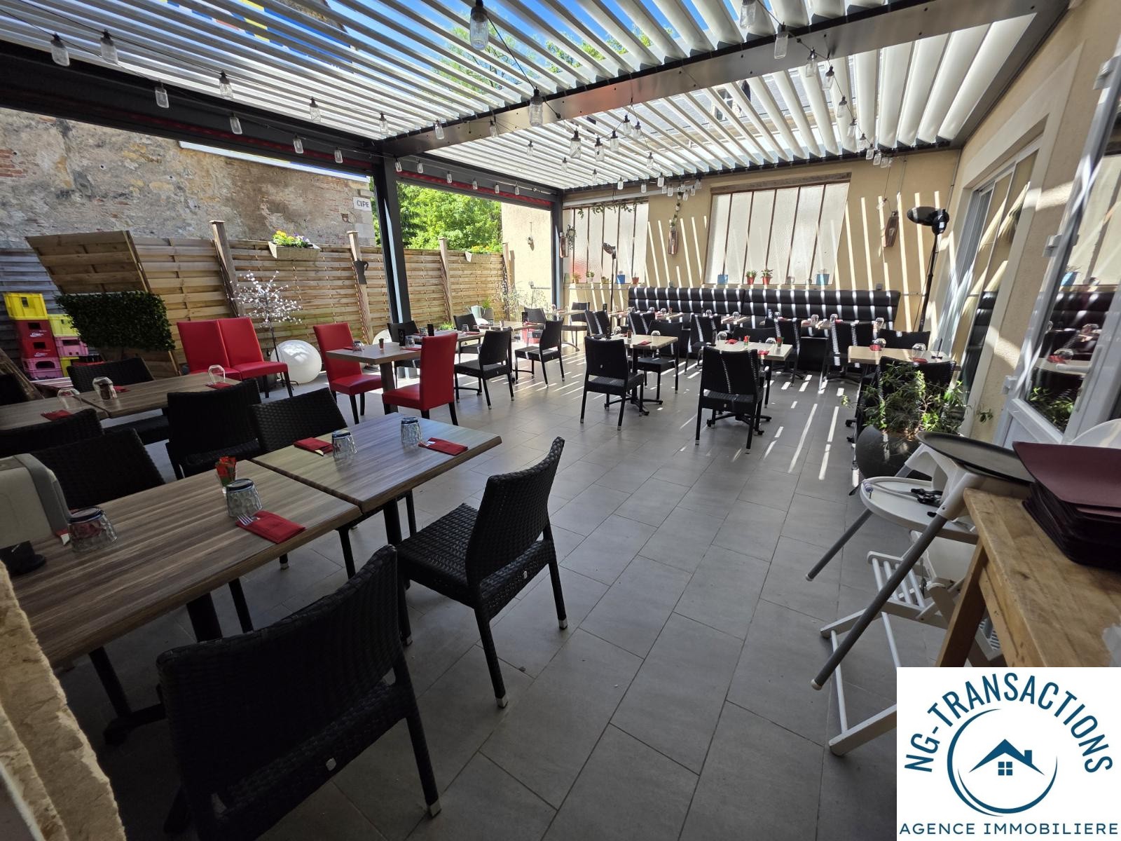 Fonds de commerce à vendre à Clamecy, 245 m² – photo 1 sur 7