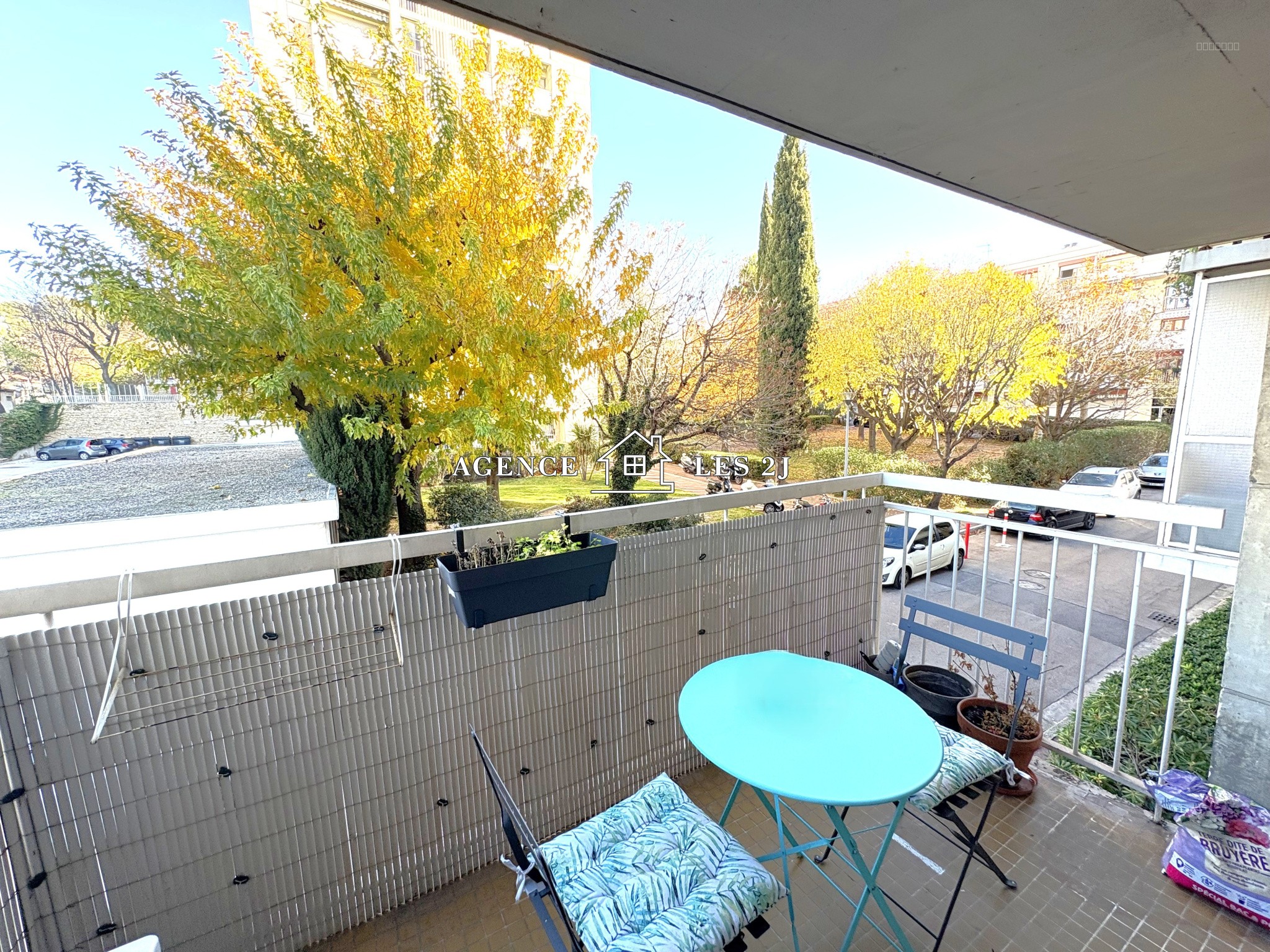 Appartement à vendre à Marseille, 27 m², 4 pièces – photo 3 sur 8