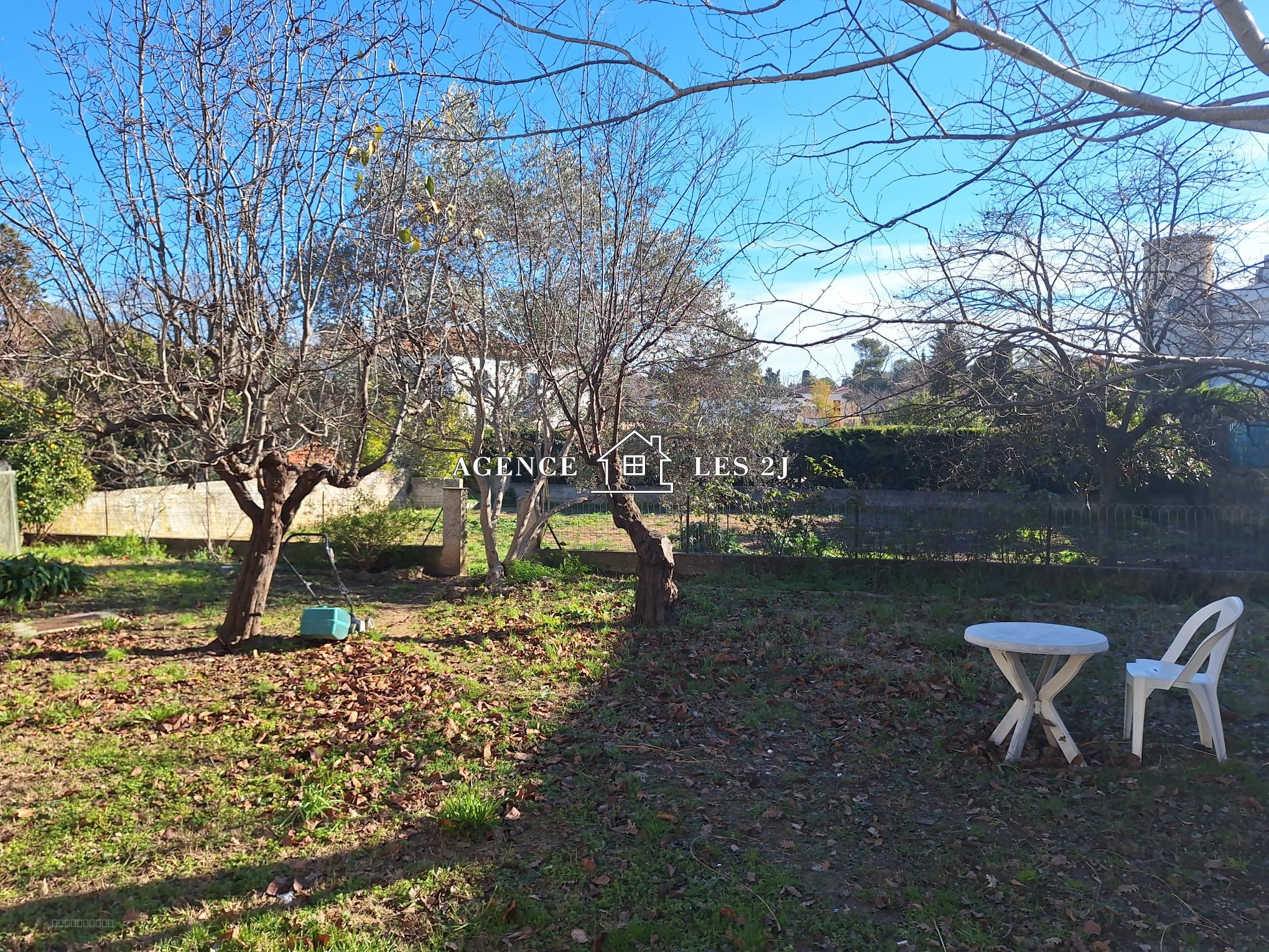 Maison à vendre à Marseille, 26 m², 4 pièces – photo 2 sur 14
