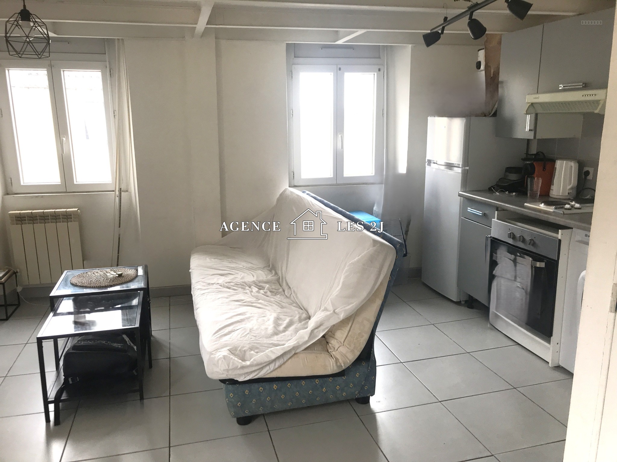 Appartement à vendre à Marseille, 16,48 m², 2 pièces – photo 1 sur 3