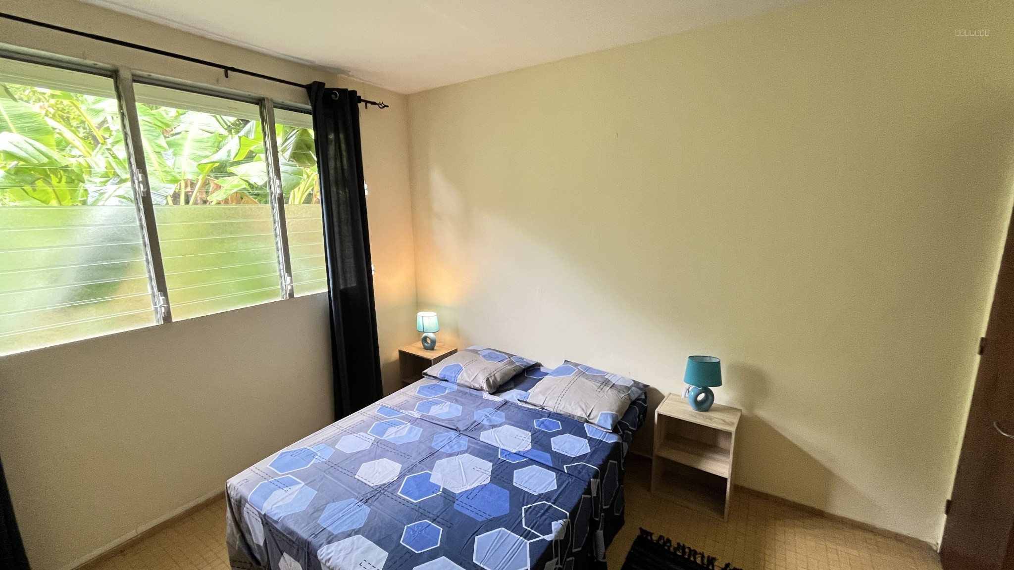 Appartement à vendre à St francois, 850 m², 2 pièces – photo 3 sur 11