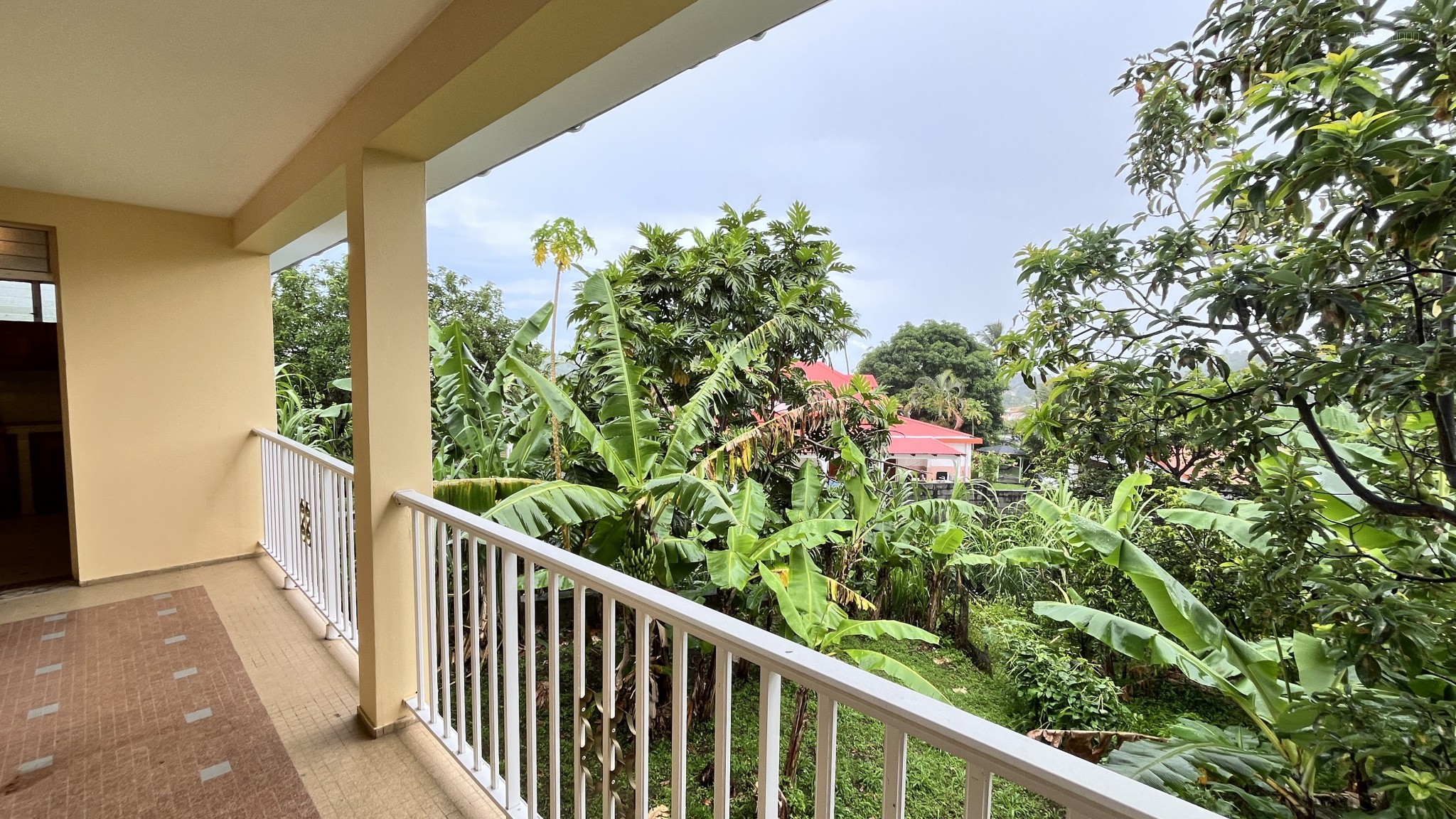 Appartement à vendre à St francois, 850 m², 2 pièces – photo 1 sur 11