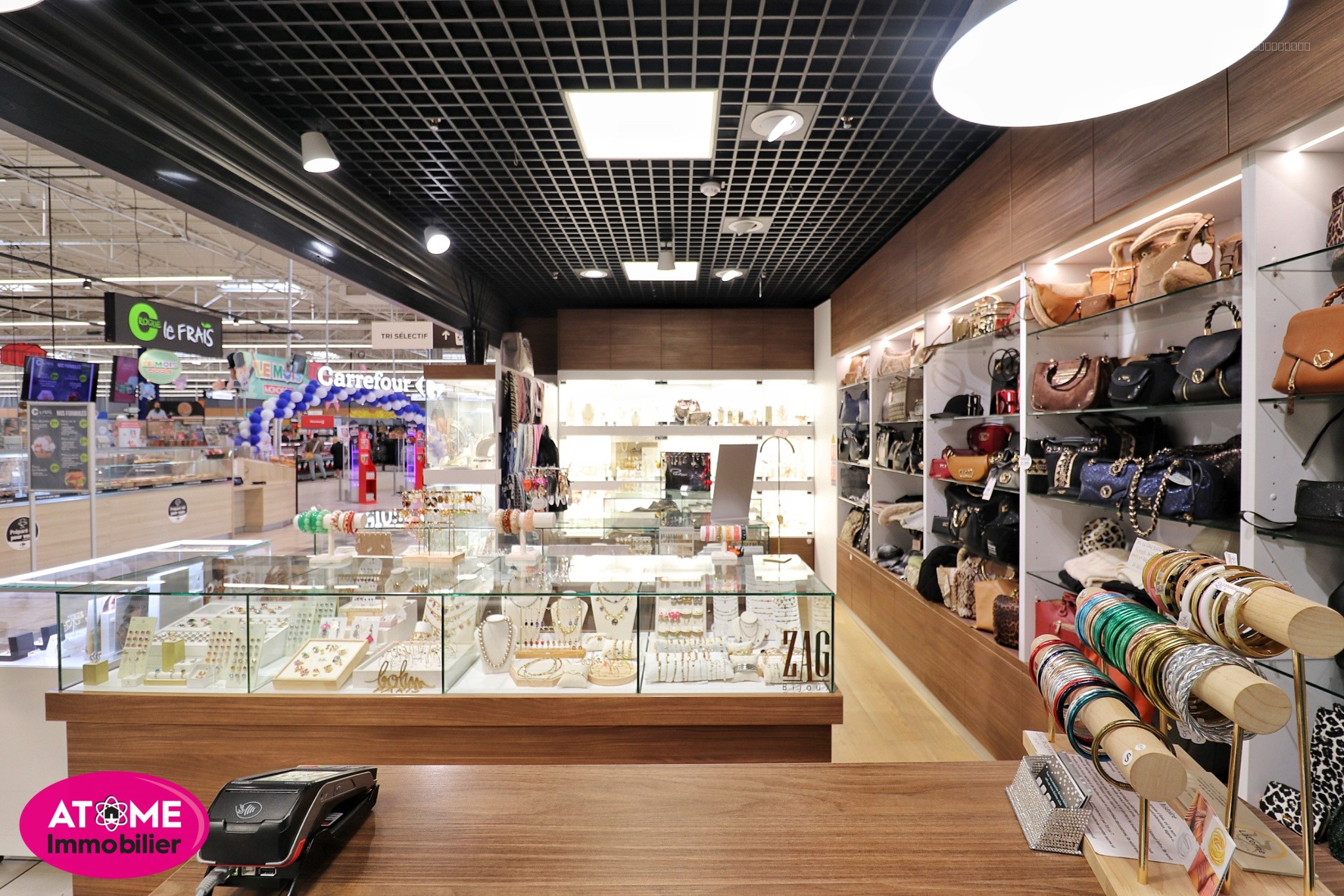 Magnifique fond de commerce - Emplacement no1 Galerie CARREFOUR — photo 3