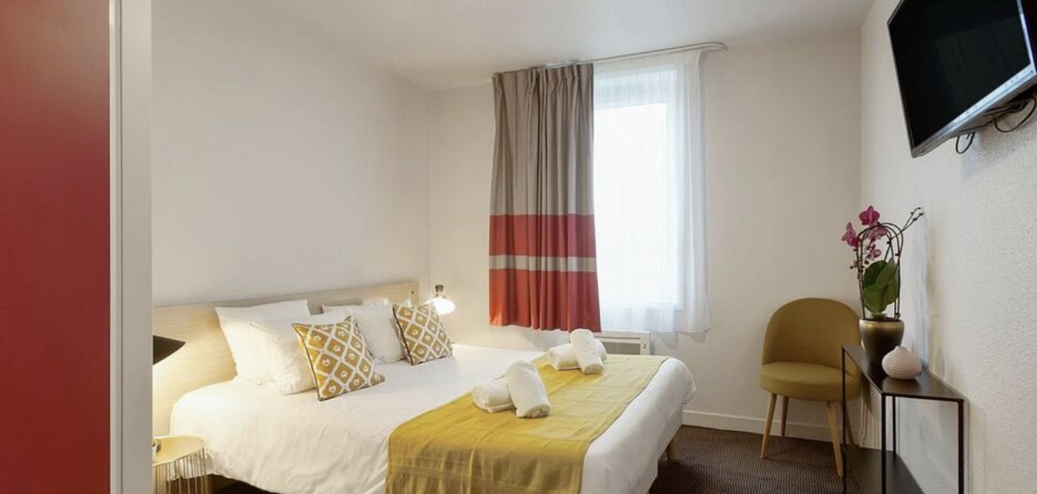 Bien immobilier à vendre à La madeleine, 40,7 m², 2 pièces – photo 2 sur 9