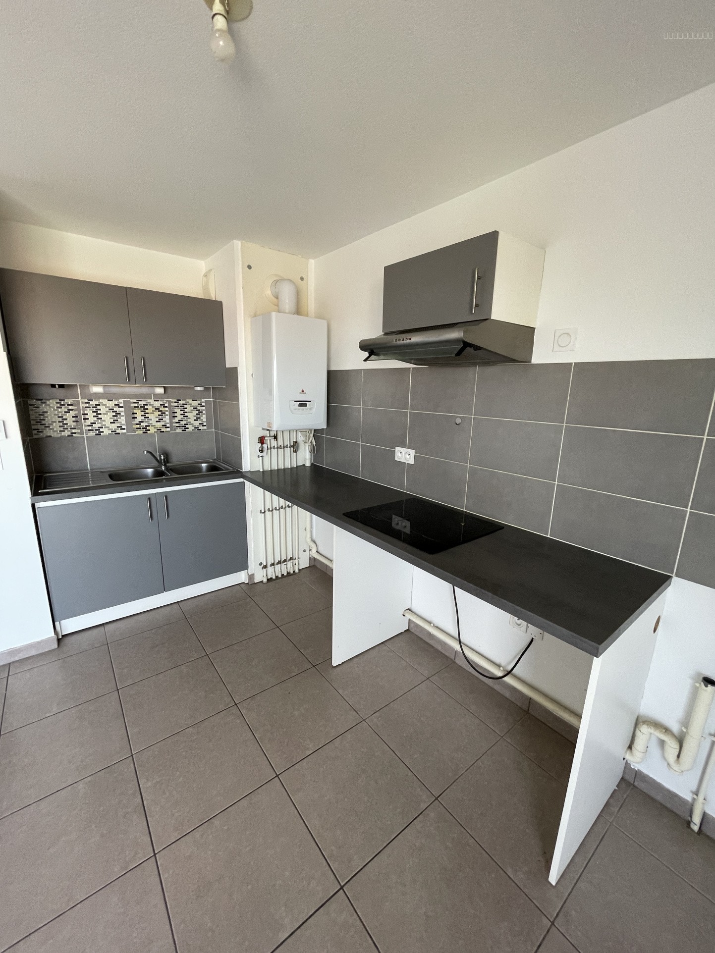 Appartement à vendre à Cenon, 63,75 m², 3 pièces – photo 3 sur 8