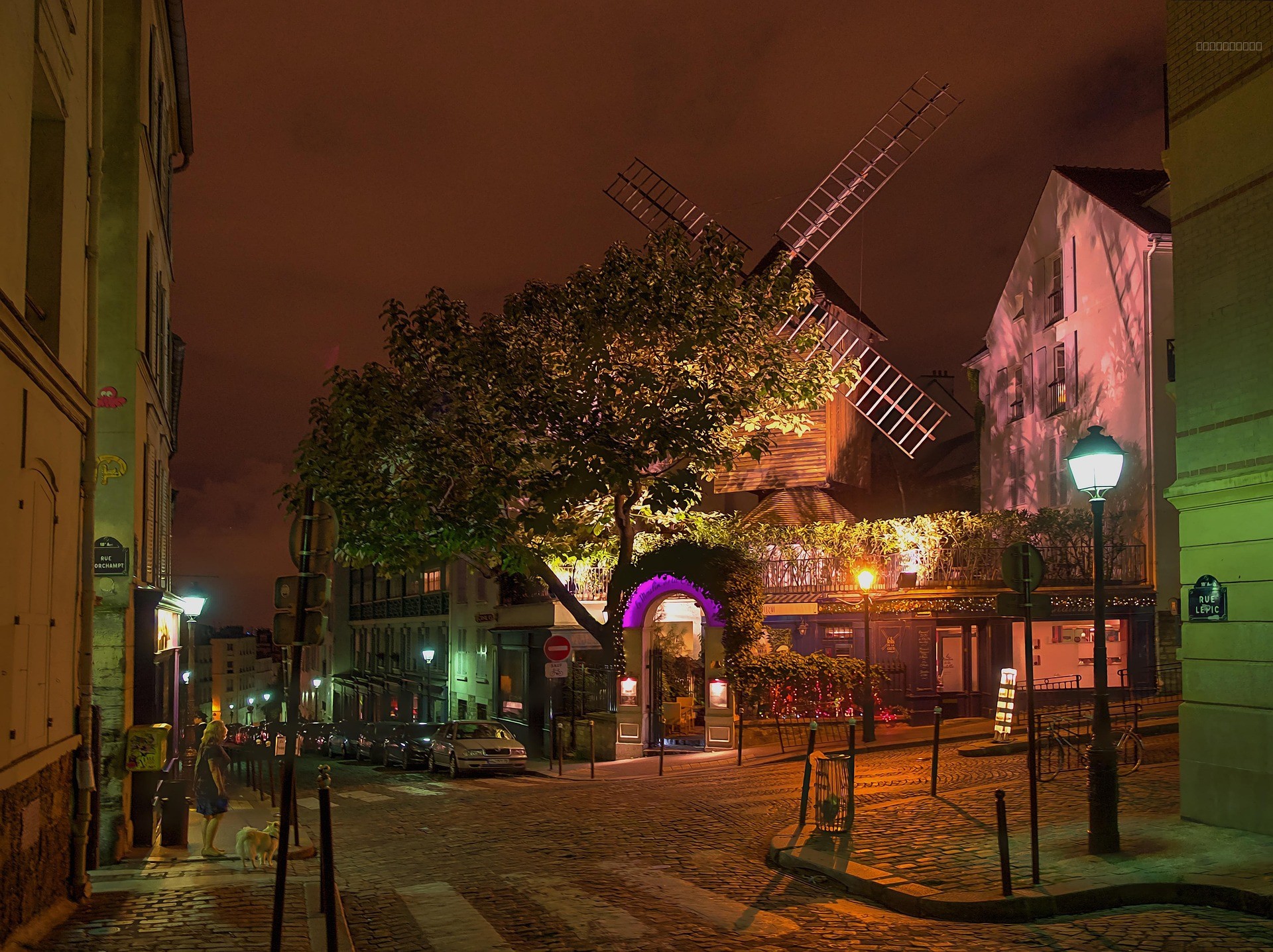 Pas de porte/ Bail à céder - 75010 PARIS Magenta