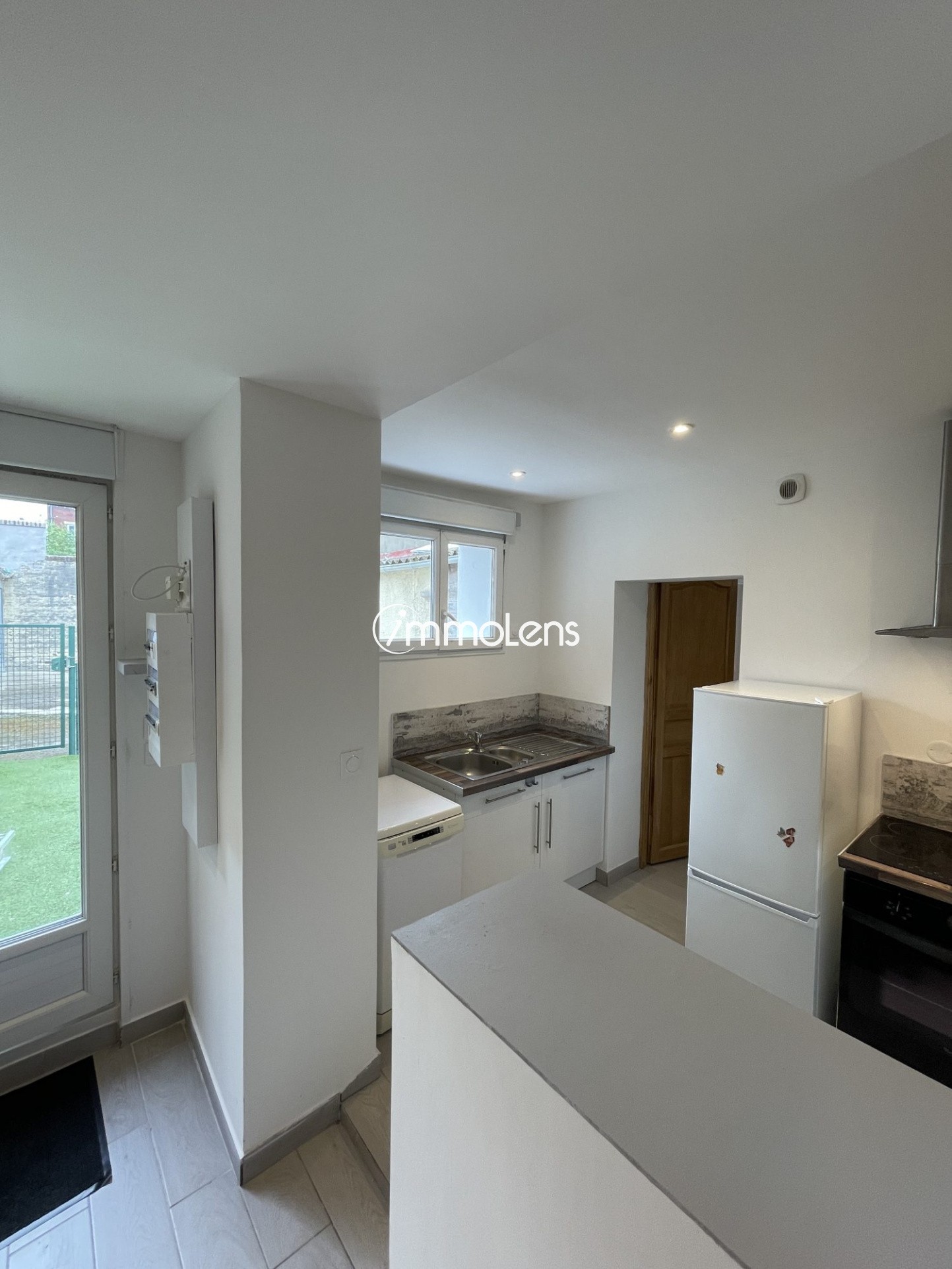 LENS - Maison type 3 - 57m2 - MEUBLEE - centre ville — photo 3