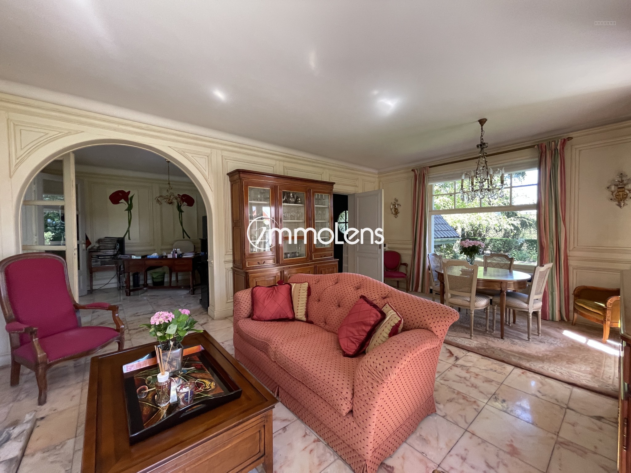 Loison-Sous-Lens : villa de 213.2m2 piscine — photo 11