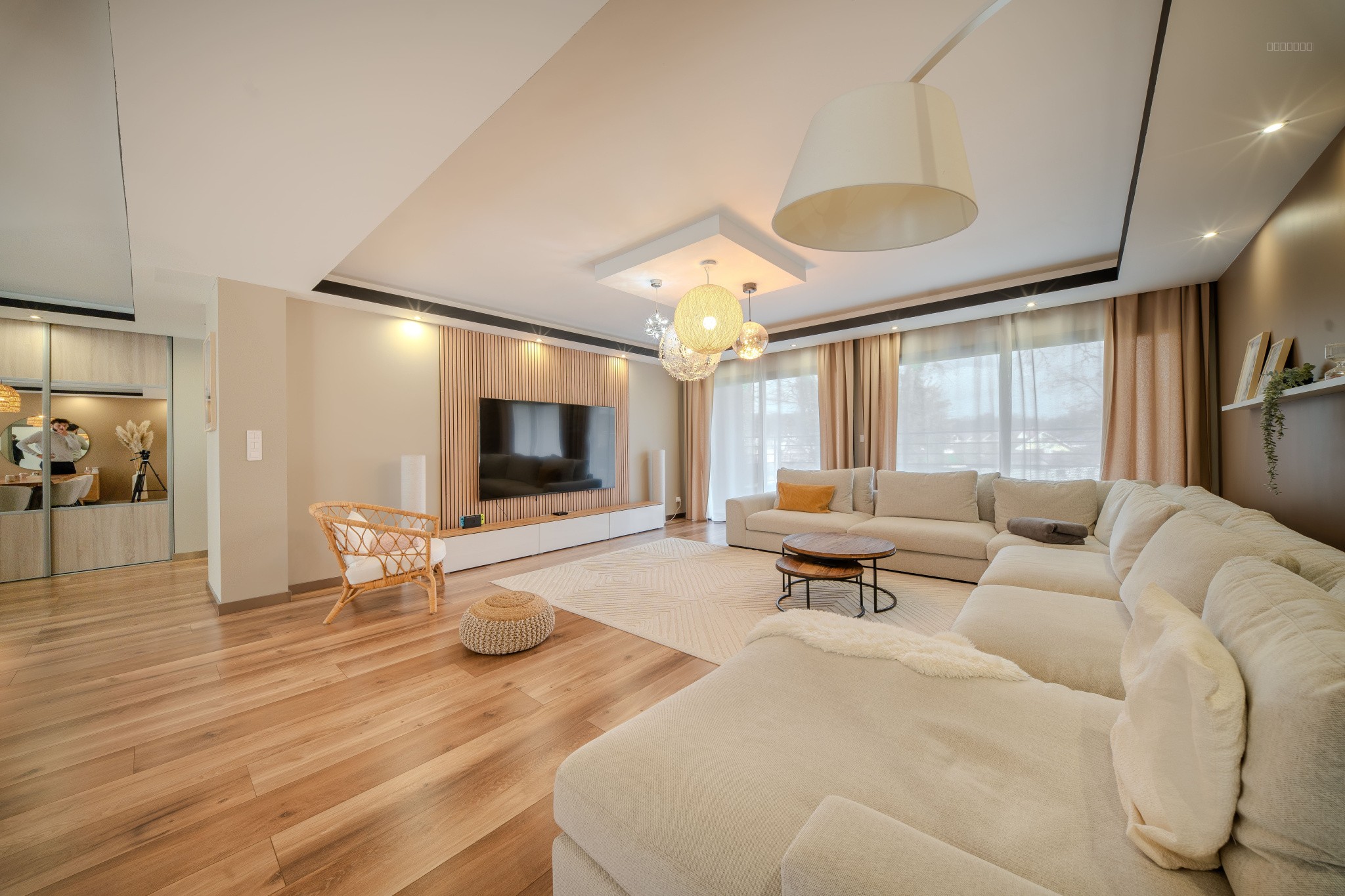 Maison à vendre à St vit, 242 m², 6 pièces – photo 1 sur 18