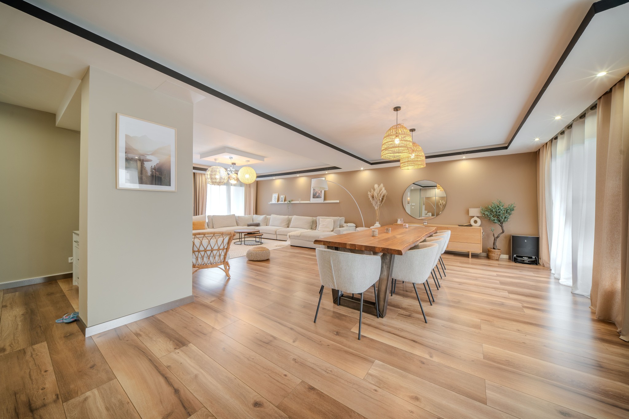 Maison à vendre à St vit, 242 m², 6 pièces – photo 2 sur 18