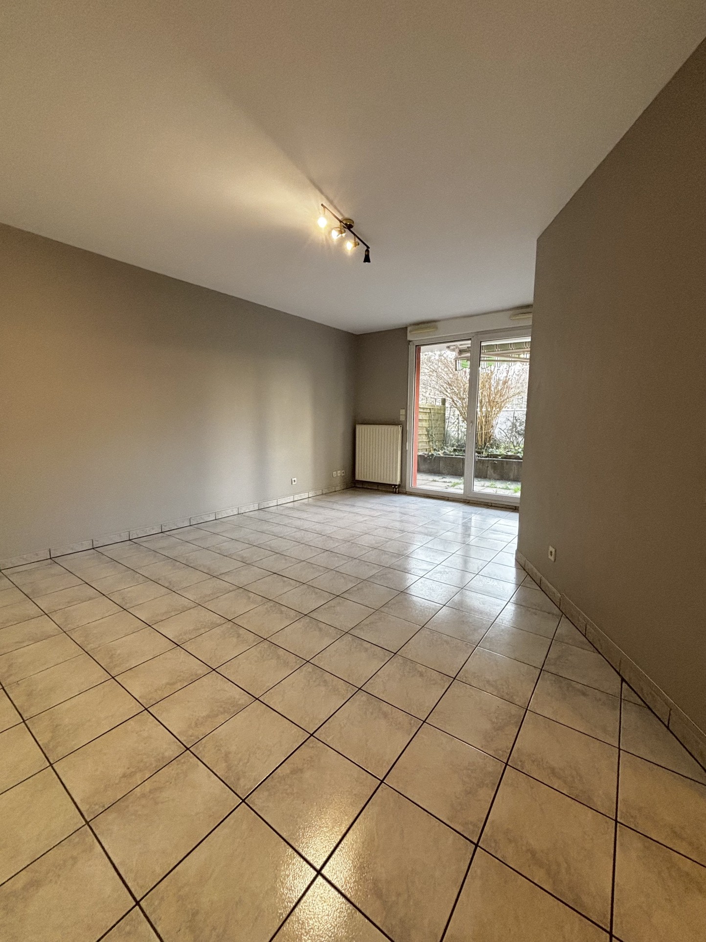 Appartement à vendre à Besancon, 61,9 m², 3 pièces – photo 2 sur 8