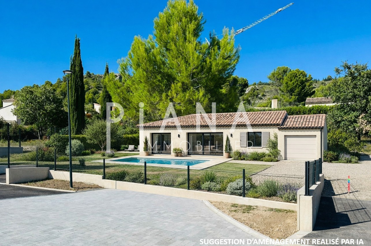 Bien immobilier à vendre à Merindol, 567 m² – photo 1 sur 12